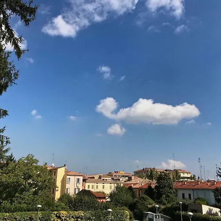 Apartment Casa Vittoria Suites Parma