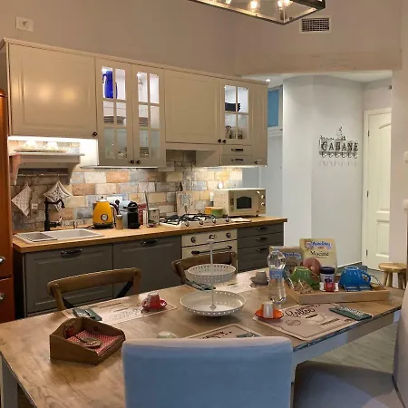 Casa Vittoria Suites *